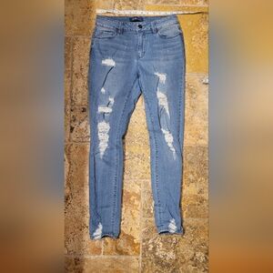 Blue Spice Distressed teen girl Women’s Jeans size 5